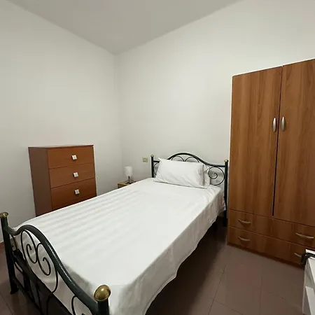 فندق La Marinella 2*