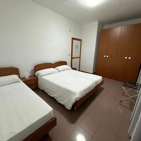 فندق La Marinella مارينا دي مونتيمارسيانو
