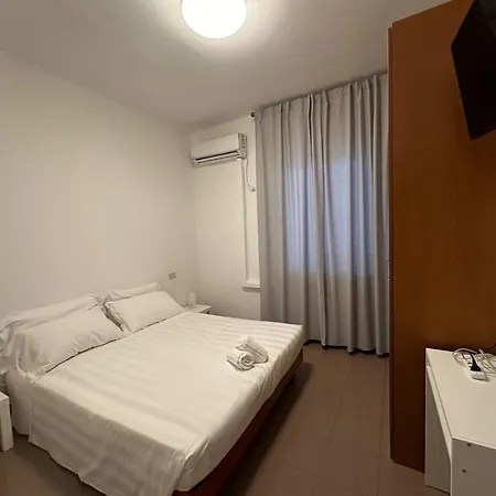 فندق La Marinella مارينا دي مونتيمارسيانو